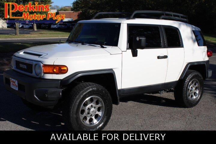 used 2011 Toyota FJ Cruiser car, priced at $11,995