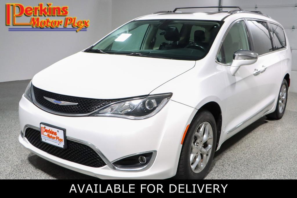 used 2019 Chrysler Pacifica car, priced at $19,995