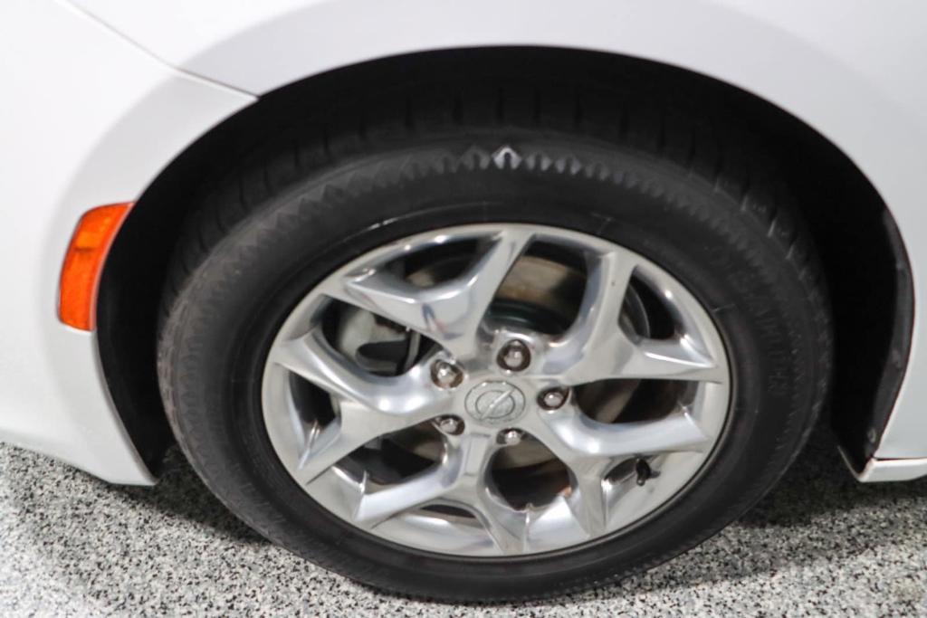 used 2019 Chrysler Pacifica car, priced at $19,995