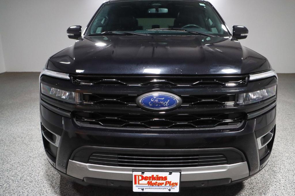 used 2024 Ford Expedition car, priced at $54,995