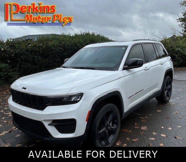 used 2023 Jeep Grand Cherokee car, priced at $32,995