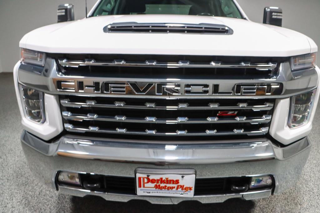 used 2022 Chevrolet Silverado 2500 car, priced at $59,995