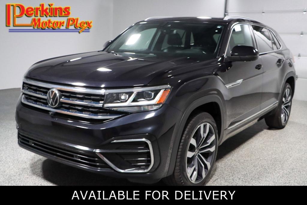 used 2022 Volkswagen Atlas Cross Sport car, priced at $32,995