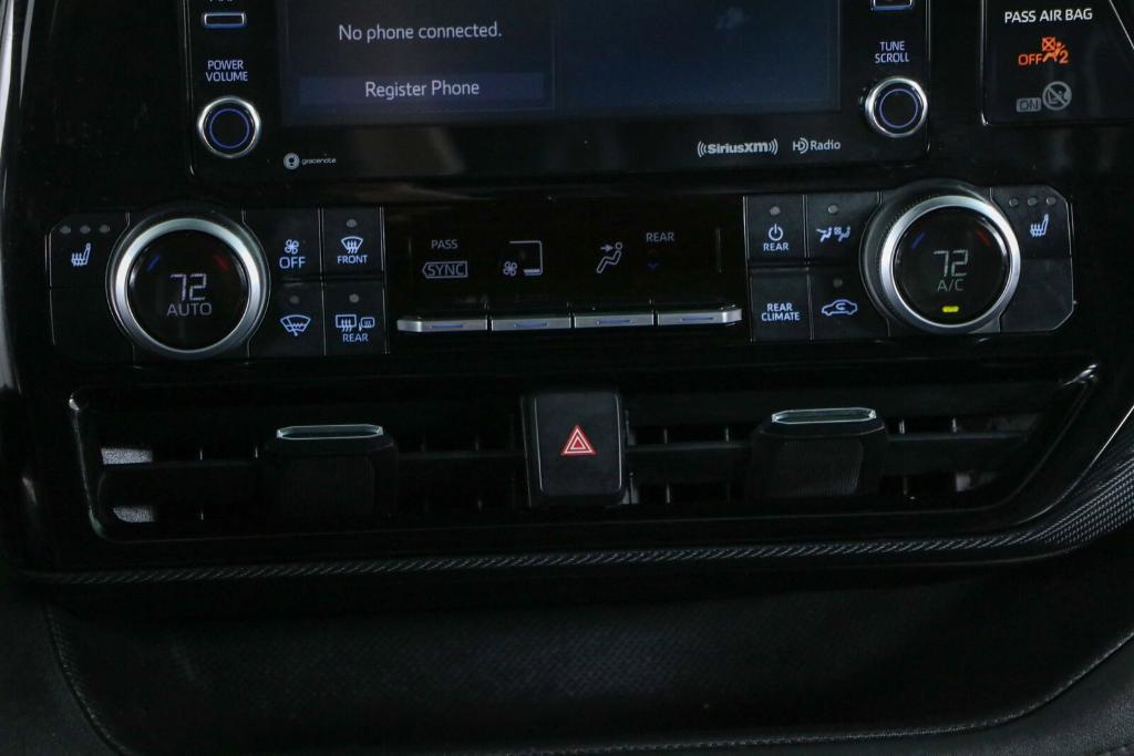used 2021 Toyota Highlander car, priced at $32,995