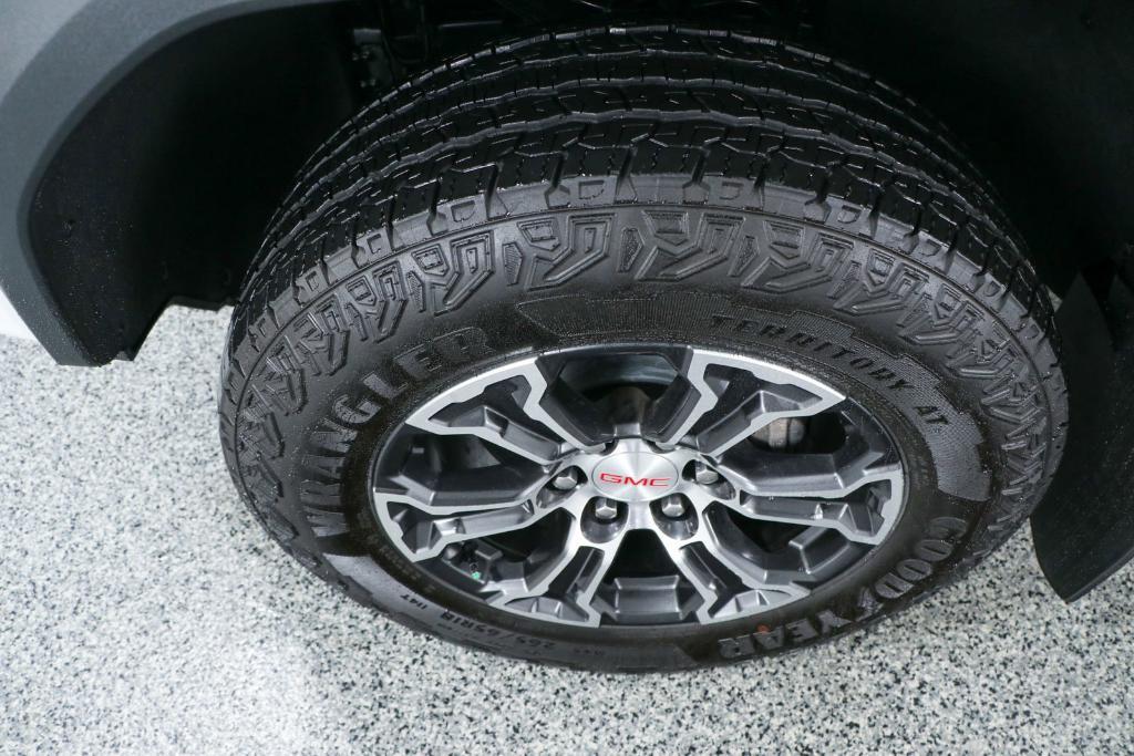 used 2023 GMC Canyon car, priced at $39,895