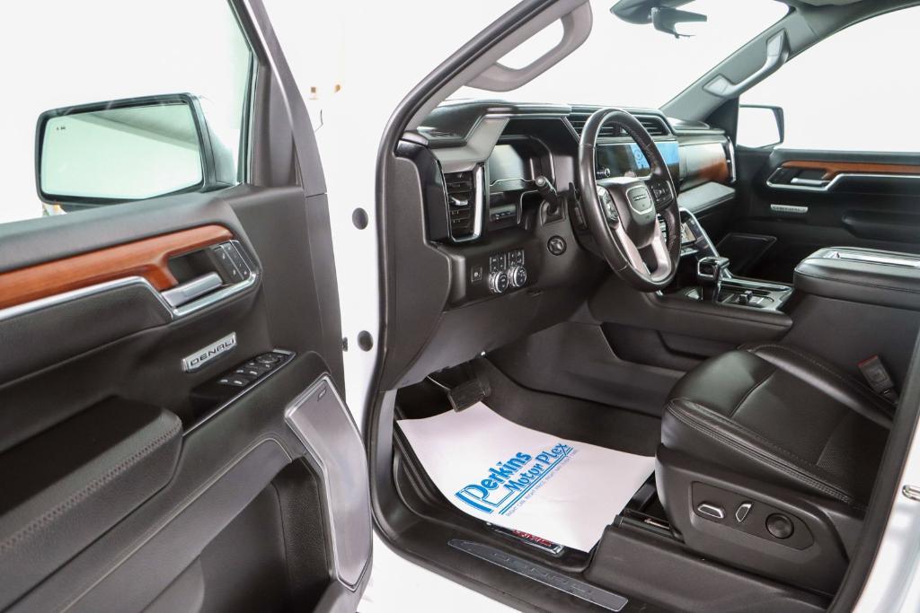 used 2022 GMC Sierra 1500 car, priced at $52,995