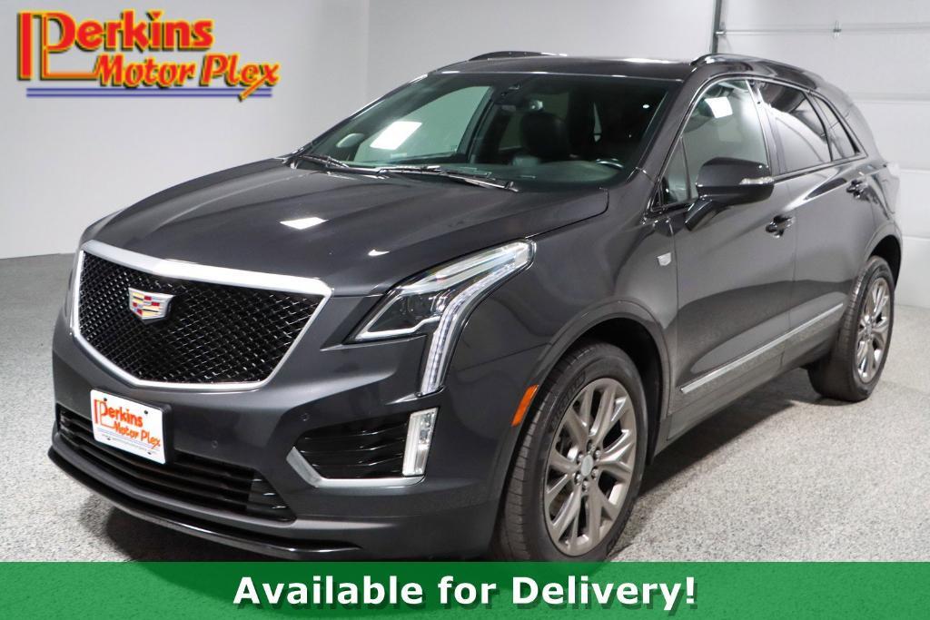 used 2020 Cadillac XT5 car, priced at $27,895