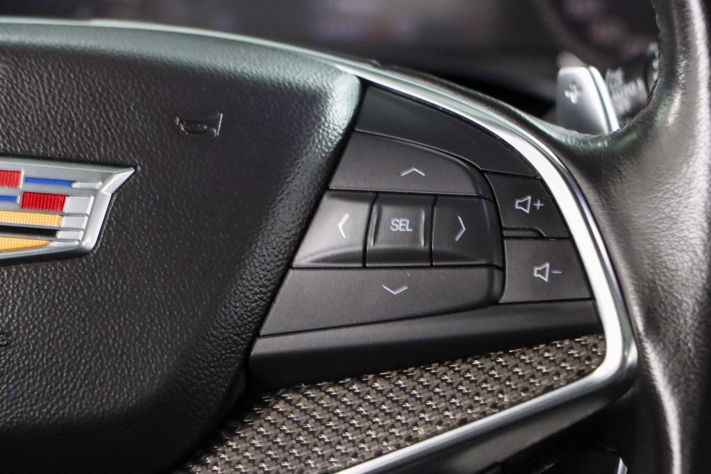 used 2020 Cadillac XT5 car, priced at $27,895