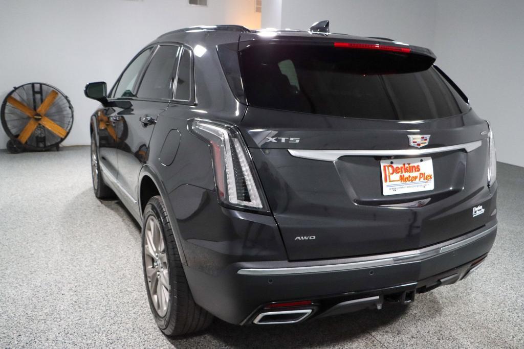 used 2020 Cadillac XT5 car, priced at $27,895