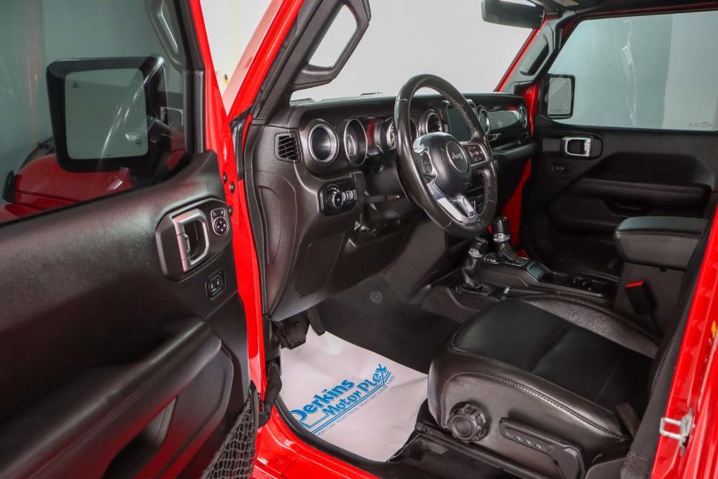 used 2022 Jeep Wrangler Unlimited car, priced at $35,995