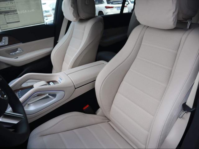 new 2025 Mercedes-Benz GLS 450 car, priced at $104,145