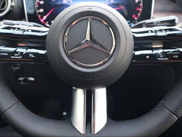 new 2025 Mercedes-Benz GLC 300 car, priced at $56,425