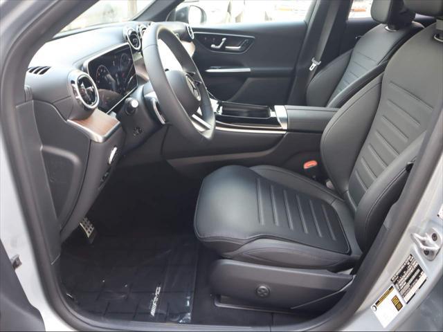 new 2025 Mercedes-Benz GLC 300 car, priced at $56,425