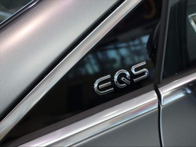 new 2022 Mercedes-Benz EQS 580 car, priced at $140,460
