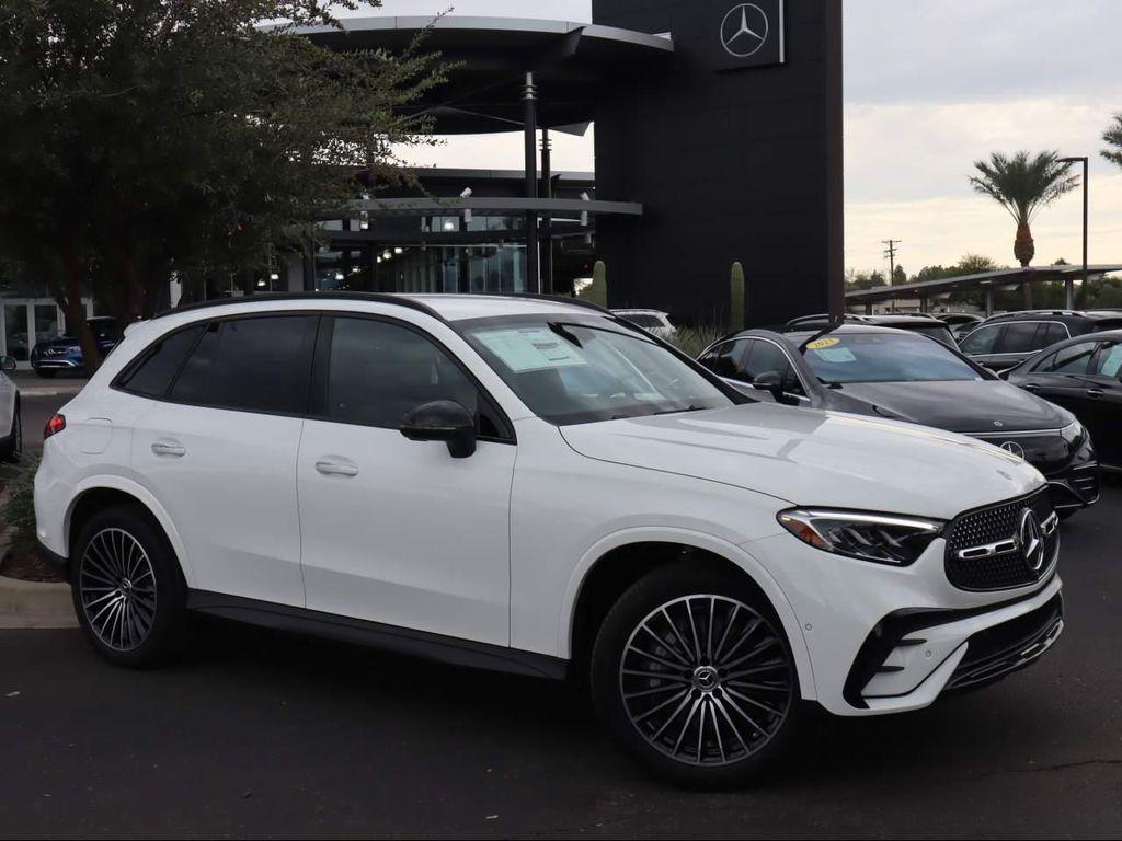 new 2026 Mercedes-Benz GLC 300 car, priced at $61,300