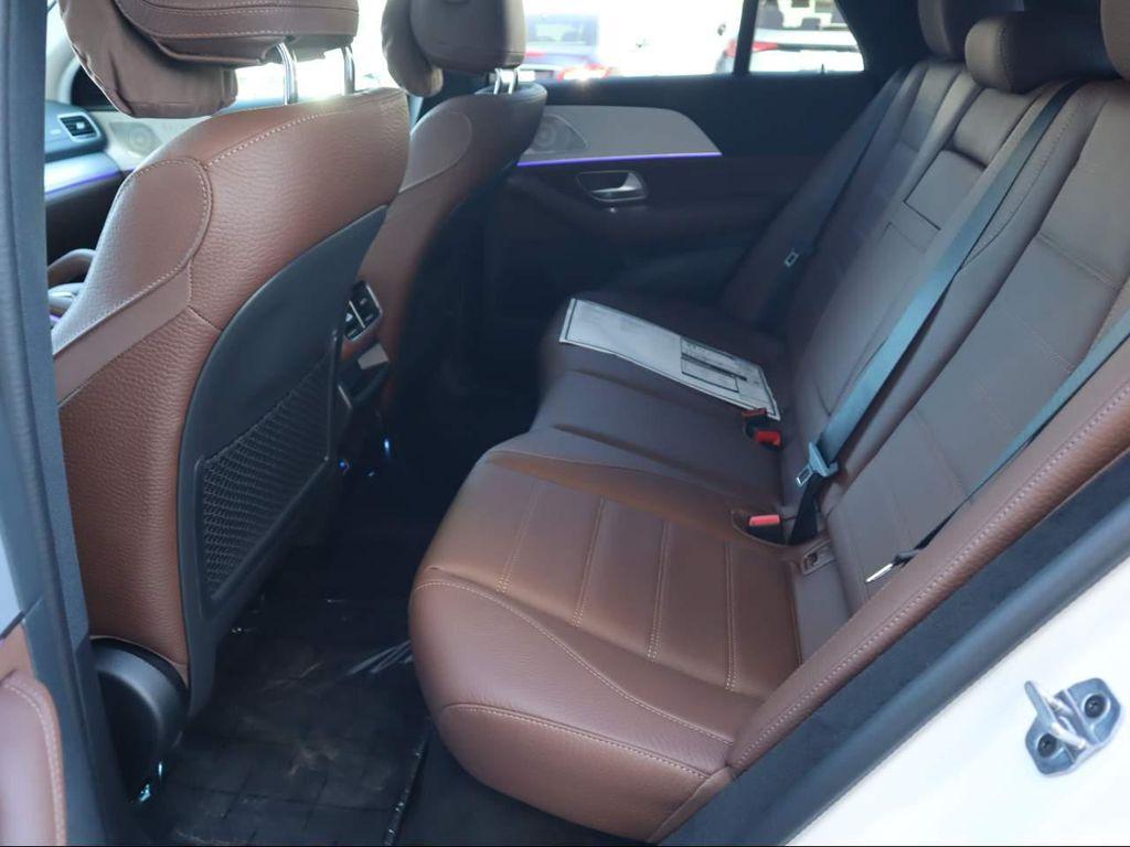 new 2026 Mercedes-Benz GLE 450 car, priced at $89,675