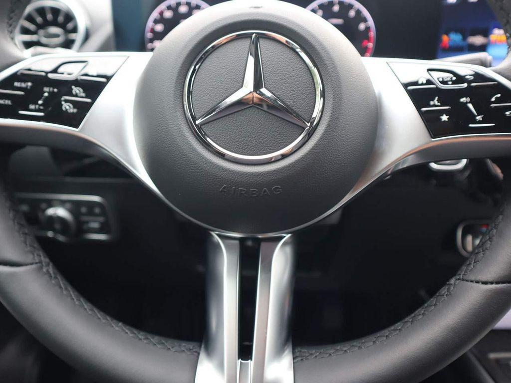 used 2025 Mercedes-Benz GLA 250 car, priced at $39,961