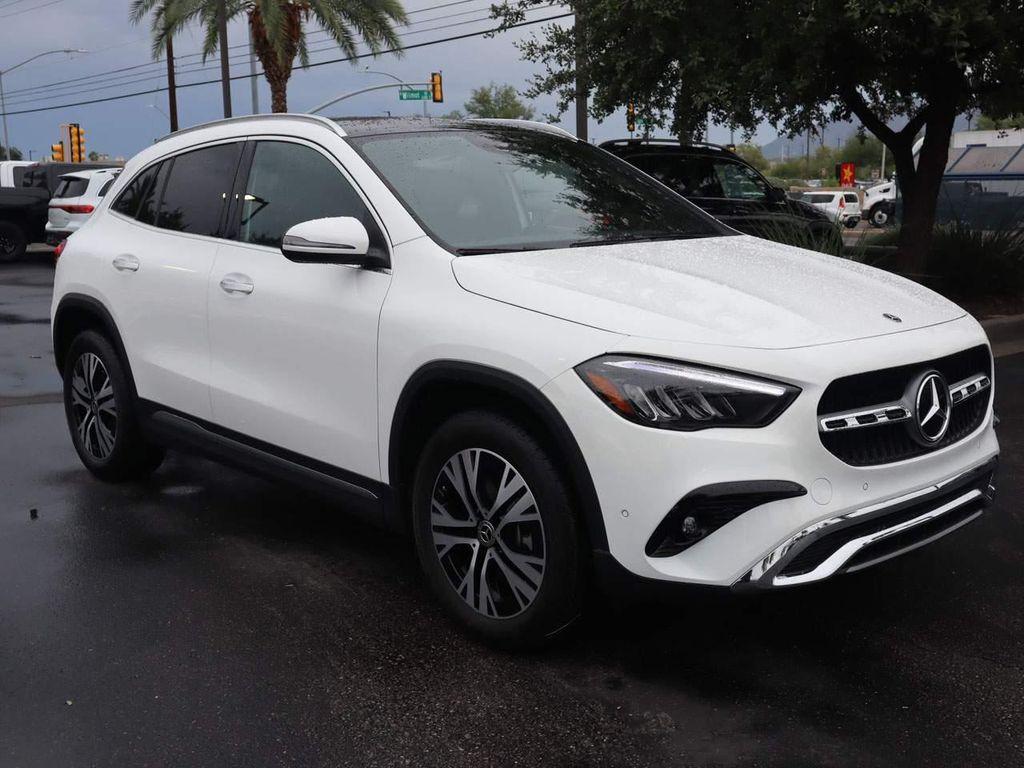 used 2025 Mercedes-Benz GLA 250 car, priced at $39,961