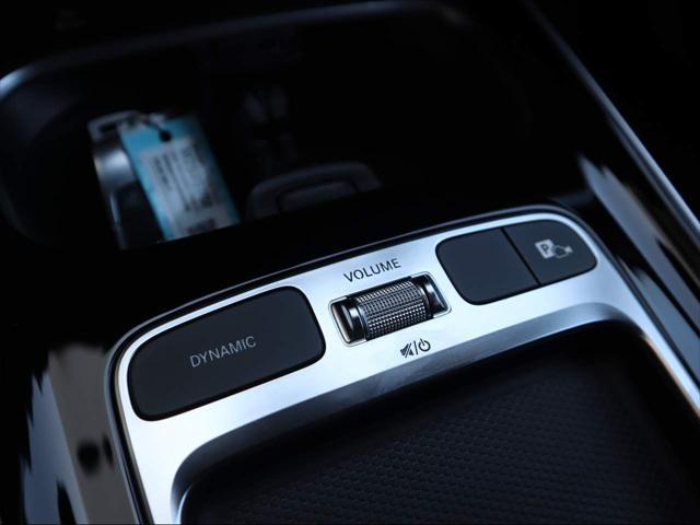 used 2025 Mercedes-Benz GLB 250 car, priced at $44,888