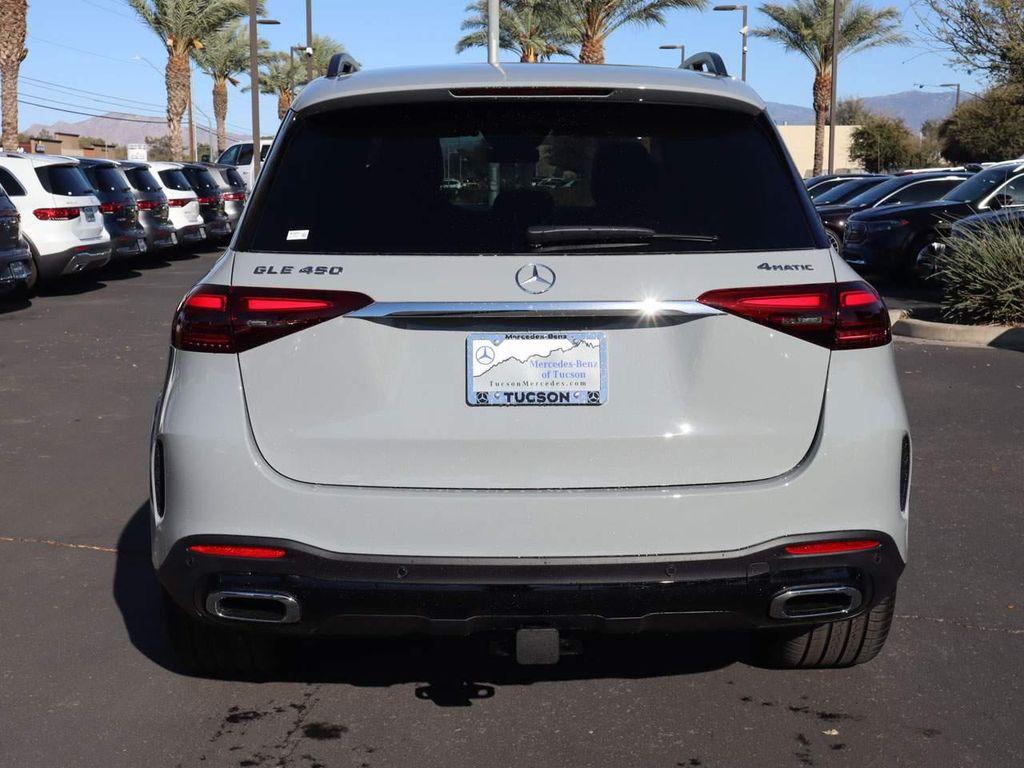 new 2025 Mercedes-Benz GLE 450 car, priced at $85,630