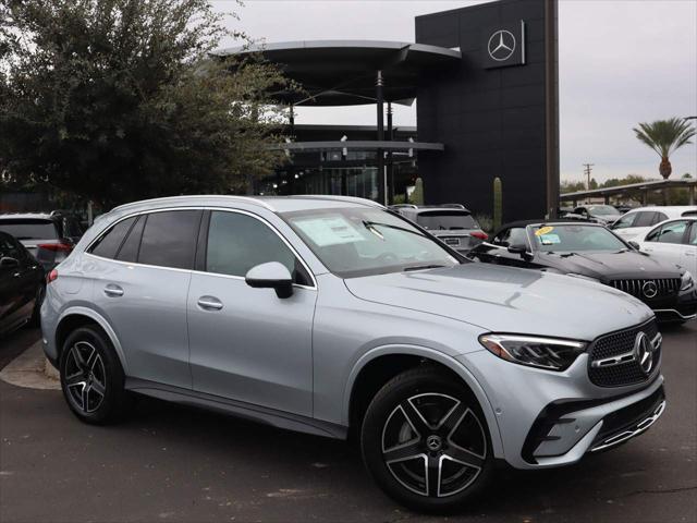 new 2024 Mercedes-Benz GLC 300 car, priced at $58,805