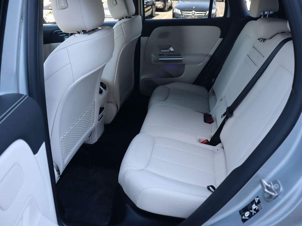 used 2025 Mercedes-Benz GLA 250 car, priced at $45,917