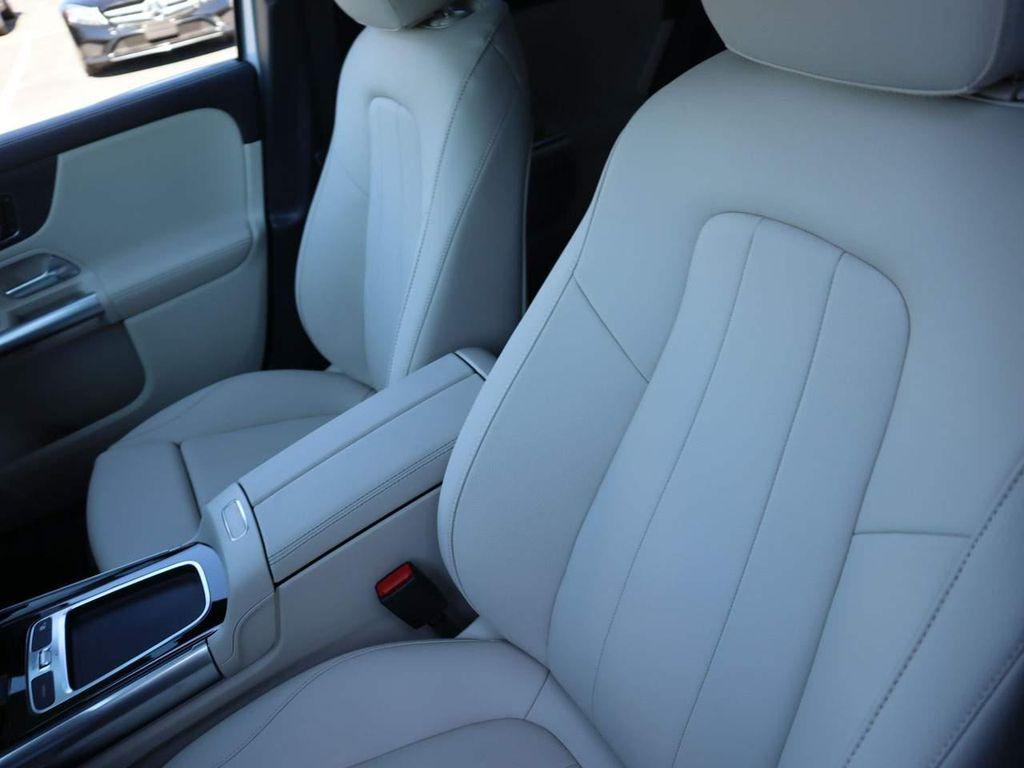 used 2025 Mercedes-Benz GLA 250 car, priced at $45,917