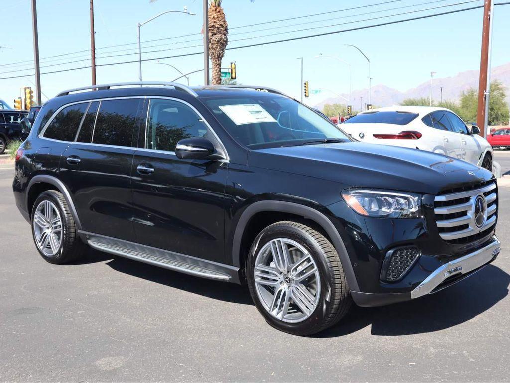 new 2026 Mercedes-Benz GLS 450 car, priced at $93,615