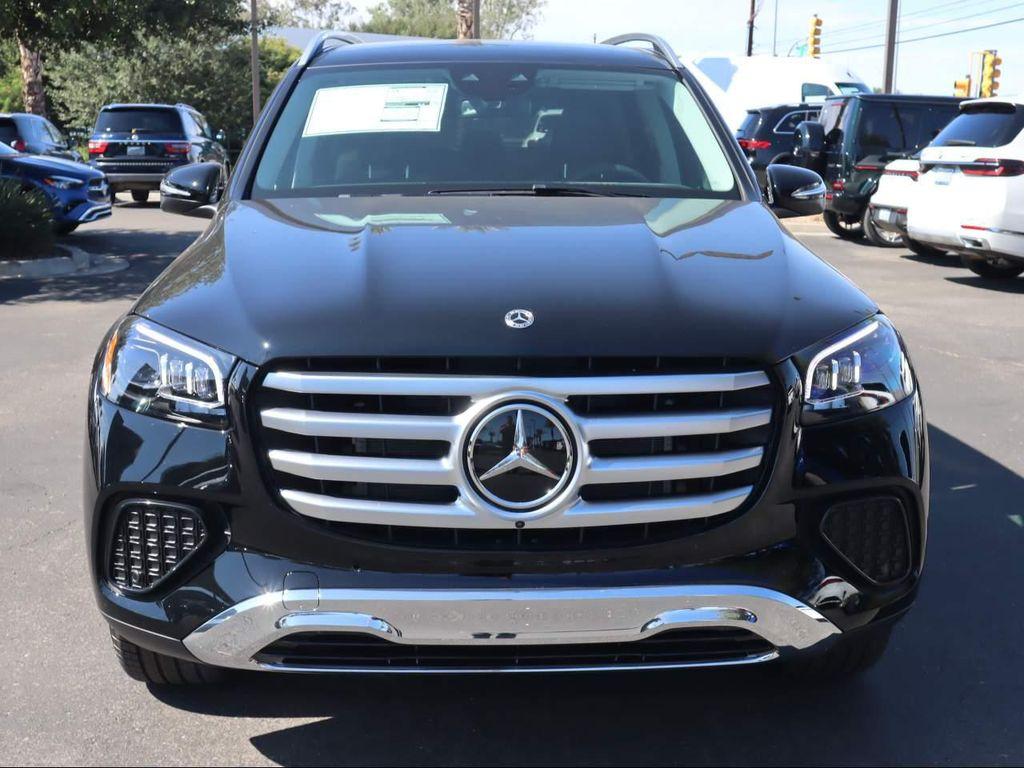 new 2026 Mercedes-Benz GLS 450 car, priced at $93,615