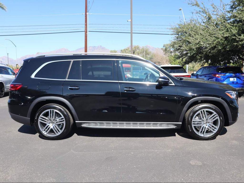 new 2026 Mercedes-Benz GLS 450 car, priced at $93,615