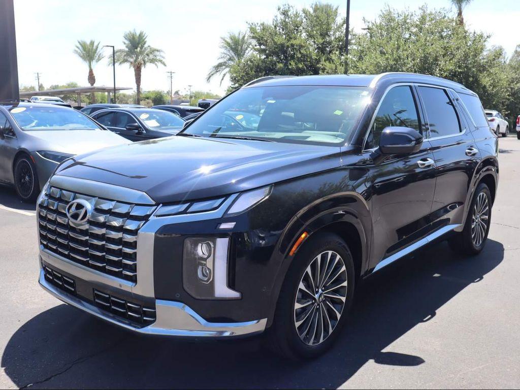 used 2025 Hyundai Palisade car, priced at $47,920