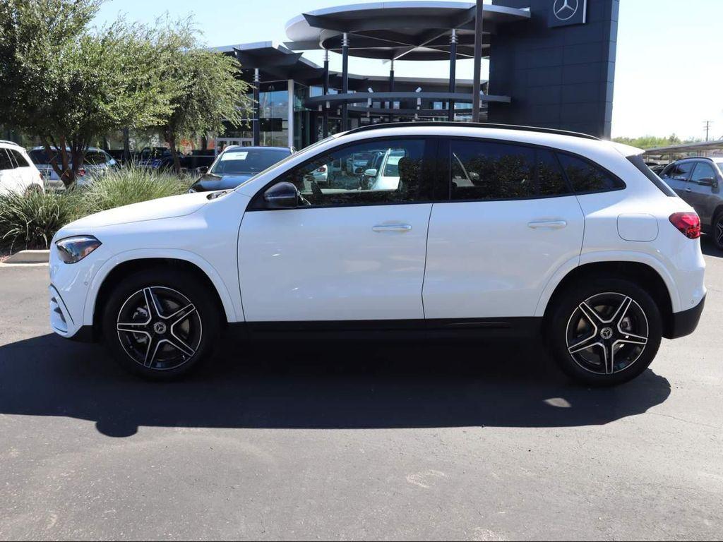 used 2025 Mercedes-Benz GLA 250 car, priced at $41,998