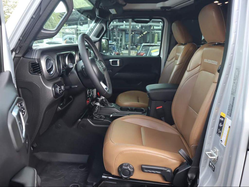 used 2023 Jeep Gladiator car, priced at $43,888