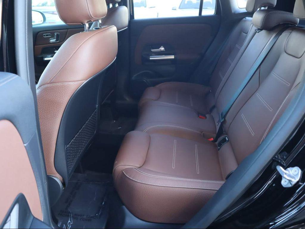 used 2022 Mercedes-Benz GLA 250 car, priced at $34,155