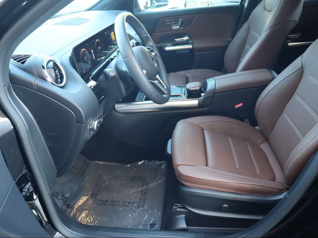 used 2022 Mercedes-Benz GLA 250 car, priced at $34,155