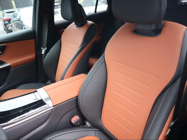 new 2025 Mercedes-Benz GLC 300 car, priced at $59,795