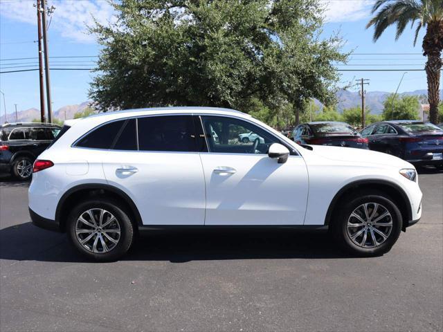 new 2024 Mercedes-Benz GLC 300 car, priced at $51,905