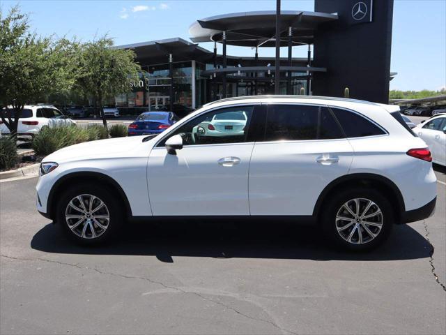 new 2024 Mercedes-Benz GLC 300 car, priced at $51,905