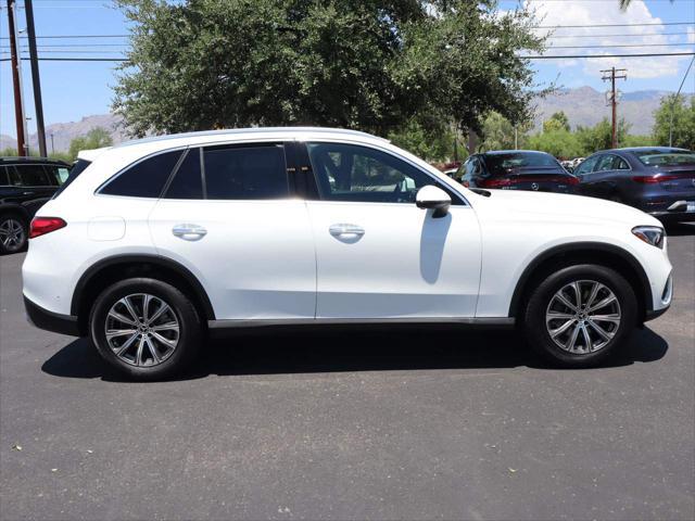 new 2024 Mercedes-Benz GLC 300 car, priced at $51,905