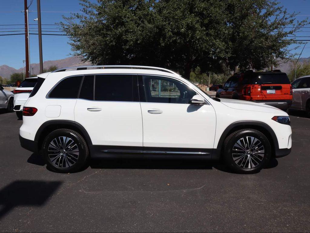 new 2025 Mercedes-Benz EQB 250 car, priced at $57,600