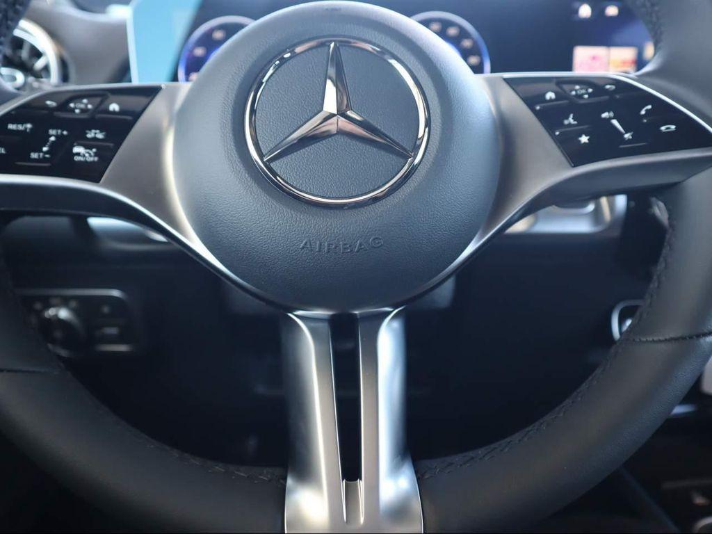 new 2025 Mercedes-Benz EQB 250 car, priced at $57,600