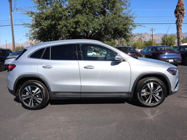 new 2025 Mercedes-Benz GLA 250 car, priced at $51,180