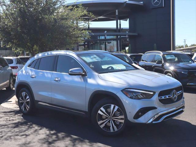 new 2025 Mercedes-Benz GLA 250 car, priced at $51,180