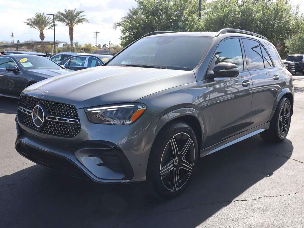 new 2025 Mercedes-Benz GLE 580 car, priced at $96,045