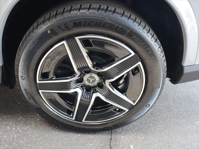 used 2025 Mercedes-Benz GLC 300 car