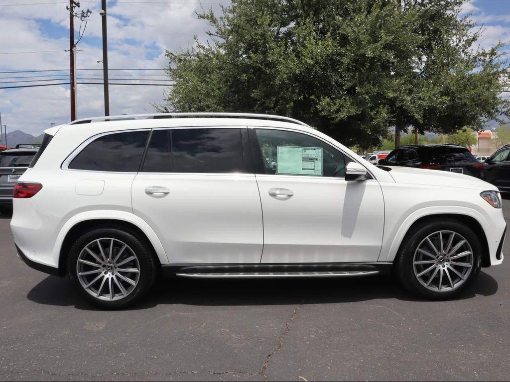 new 2025 Mercedes-Benz GLS 580 car, priced at $117,645