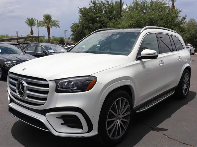 new 2025 Mercedes-Benz GLS 580 car, priced at $117,645