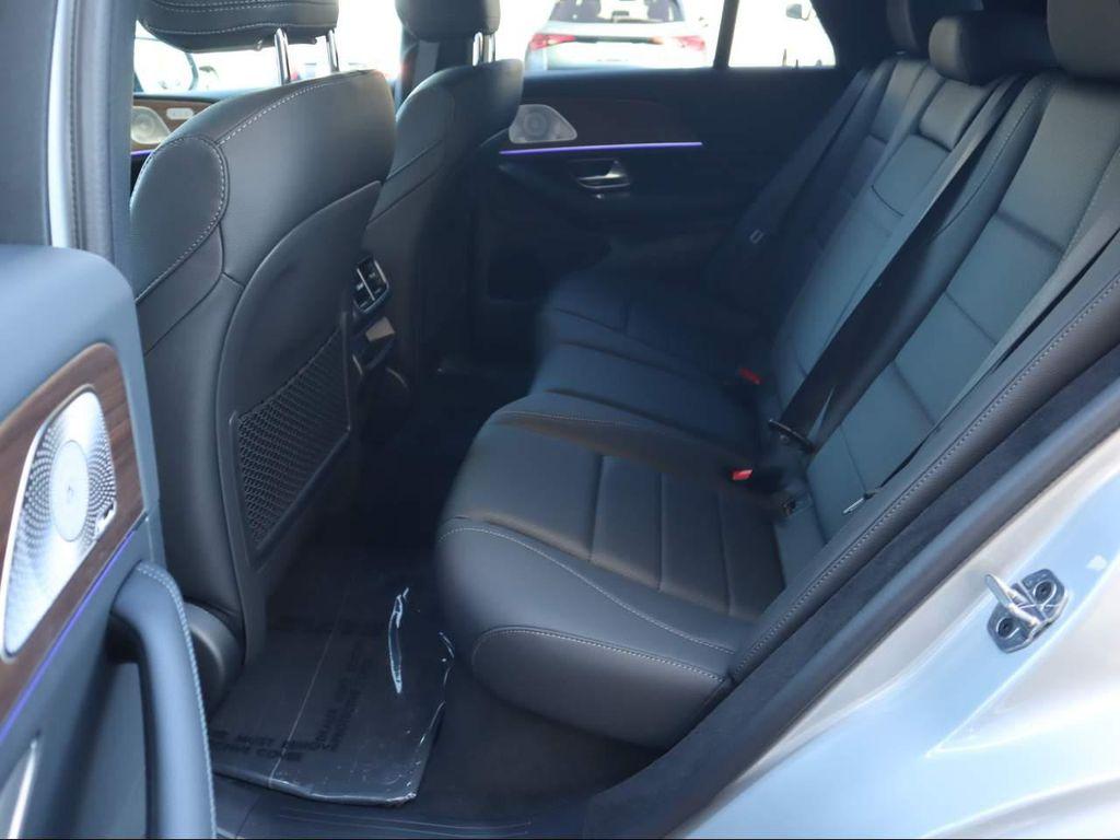 new 2026 Mercedes-Benz GLE 450 car, priced at $83,165