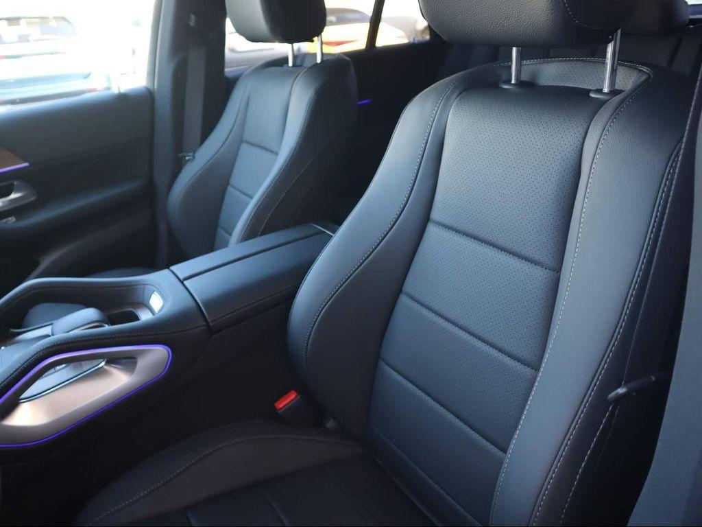 new 2026 Mercedes-Benz GLE 450 car, priced at $83,165