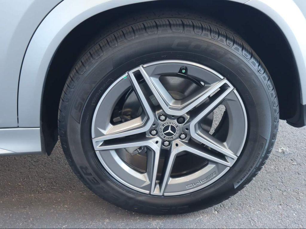 new 2026 Mercedes-Benz GLE 450 car, priced at $83,165